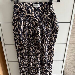 Silky skirt, Velvet, by Graham & Spencer